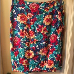 Floral Short Skirt